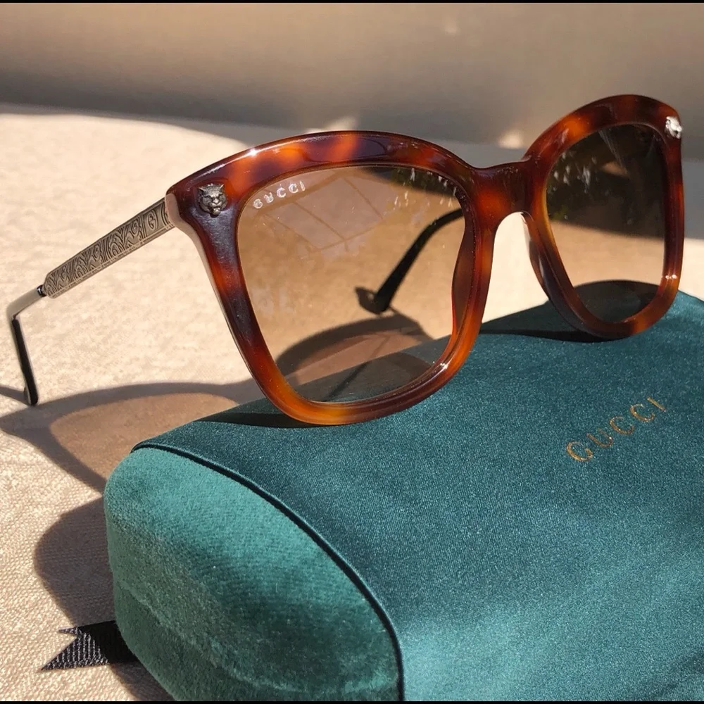 GUCCI 52mm square TIGER head sunglasses